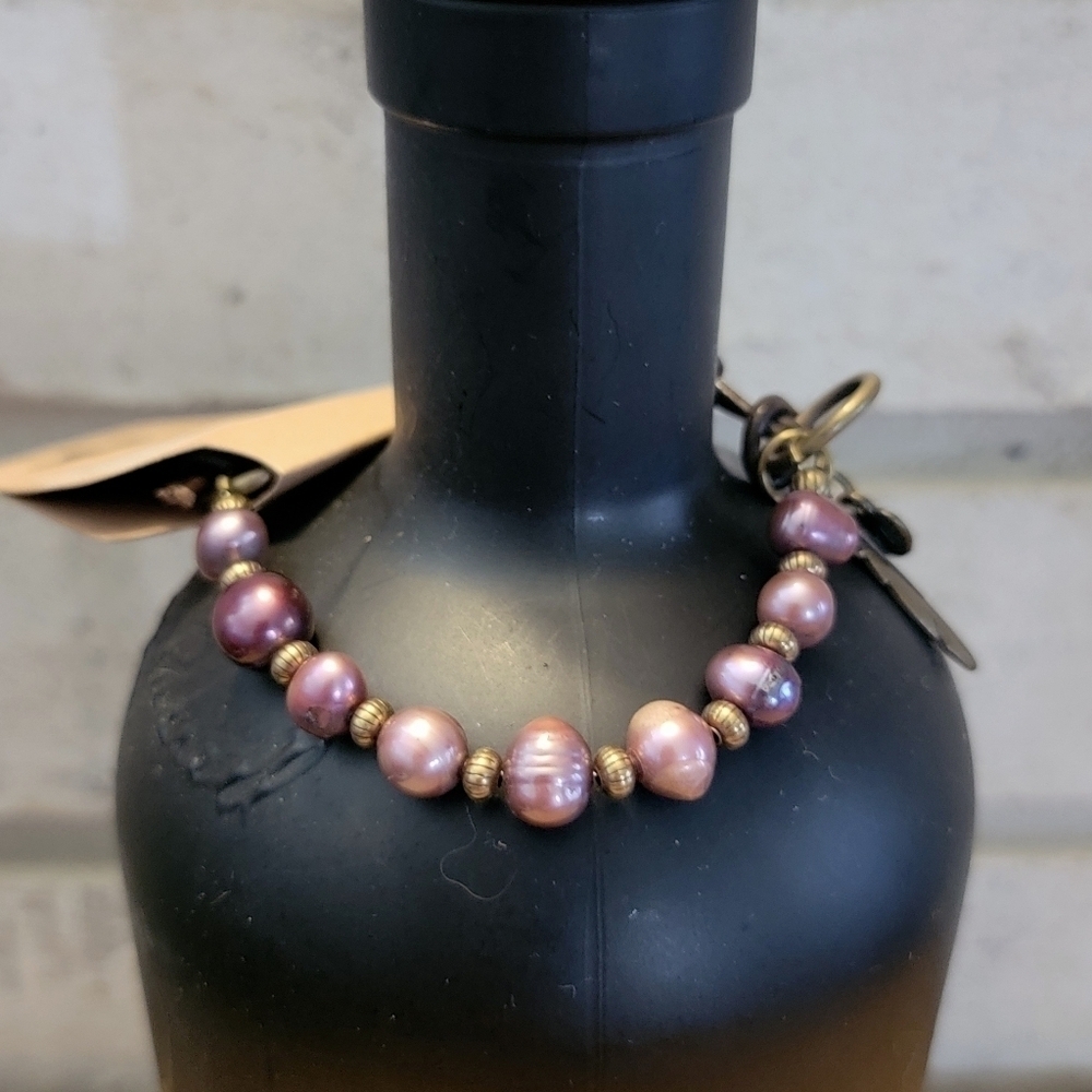 NEW Amalie Peters Brown Leather Burgundy Pearl Button Feather Boho Bracelet - Picture 8 of 9